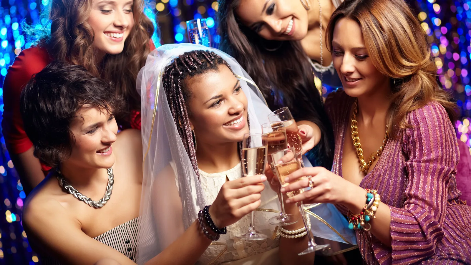 How To Choose Bridesmaid Dresses | bestweddingpartygifts