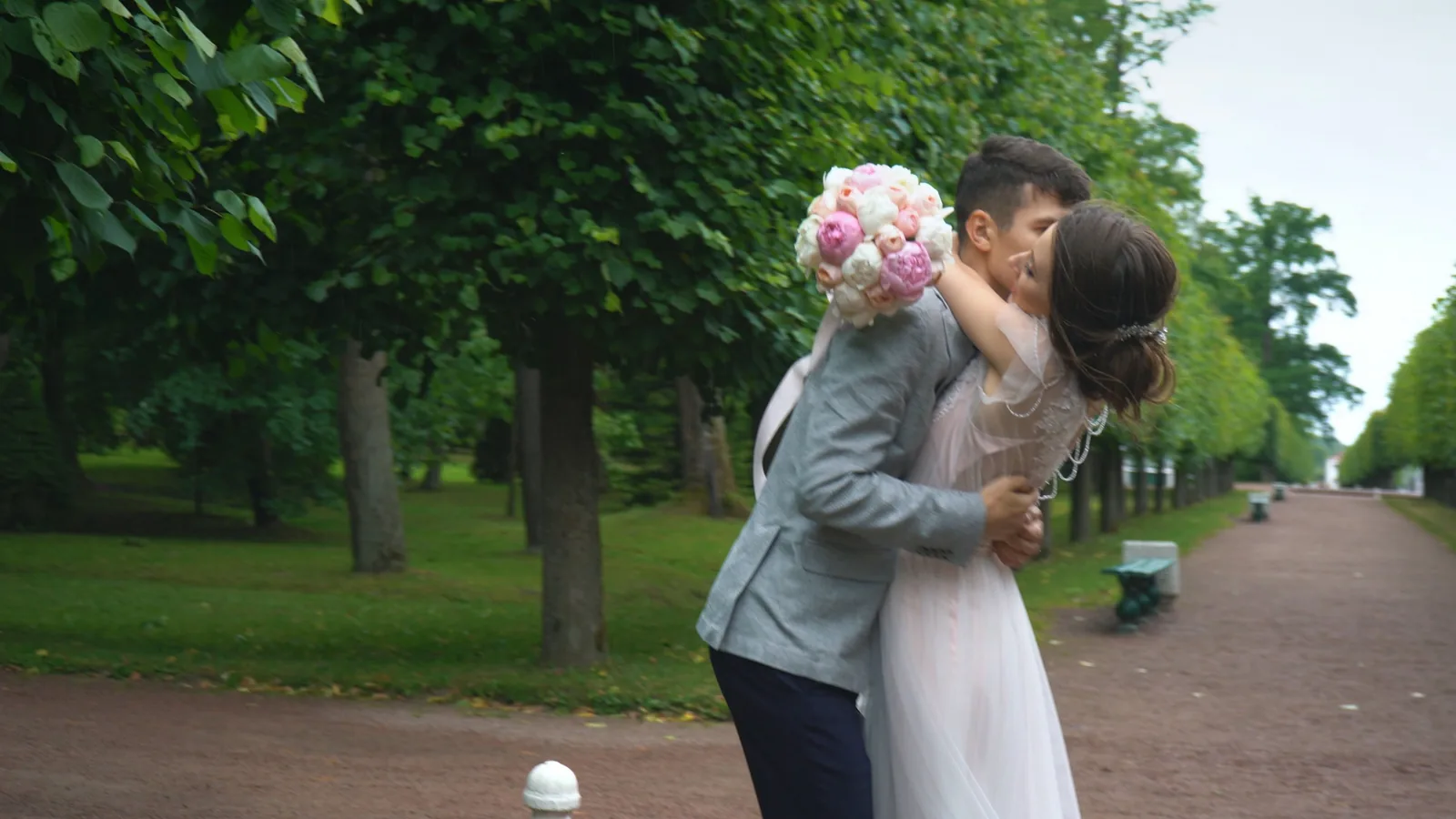 How To Plan Wedding Transportation | bestweddingpartygifts